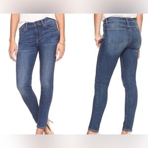 Banana Republic Medium Wash Mid Rise Skinny Jean, Size 27